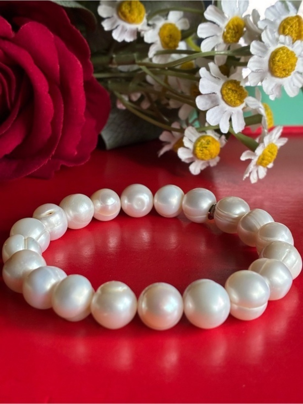 Classic White Pearl Stretch Bracelet - Women Jewelry